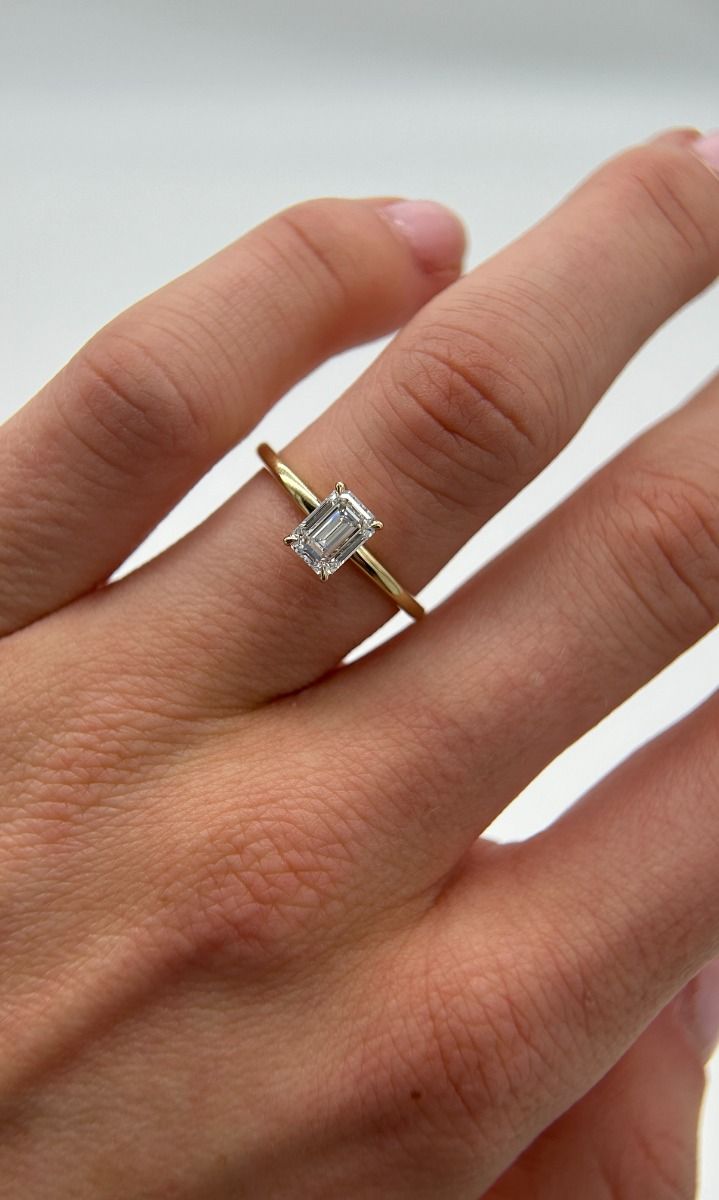 Verdant Elegance Solitaire